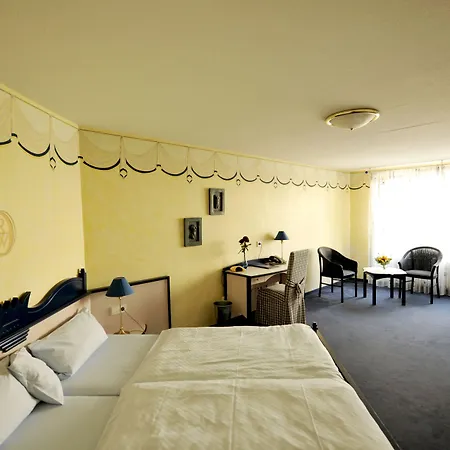 فندق Genusshotel Krone & Roadtrips Bei Basel 3*