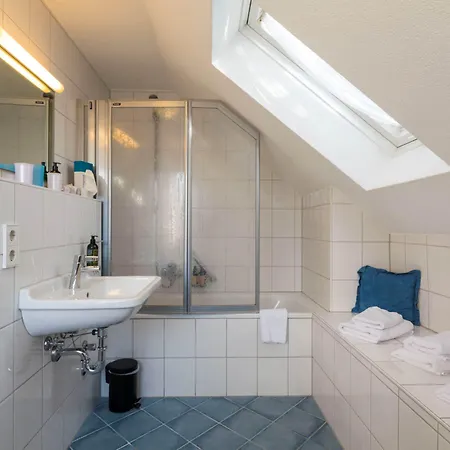 Отель Genusshotel Krone & Roadtrips Bei Basel Инцлинген
