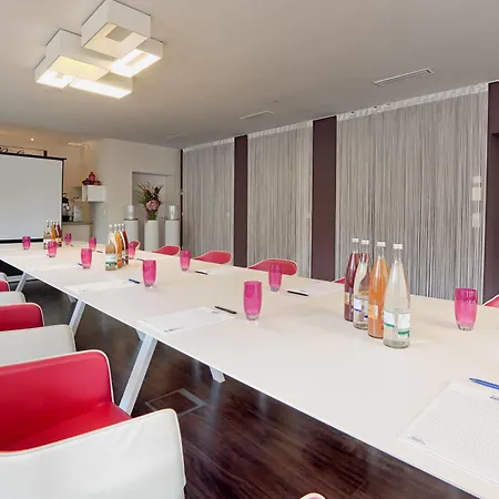 Genusshotel Krone & Roadtrips Bei Basel فندق 3*