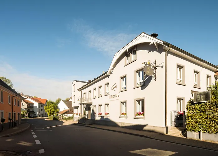 Genusshotel Krone & Roadtrips Bei Basel فندق 3*